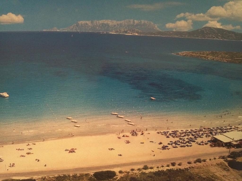 Hotel Abbaruja Olbia Exterior photo
